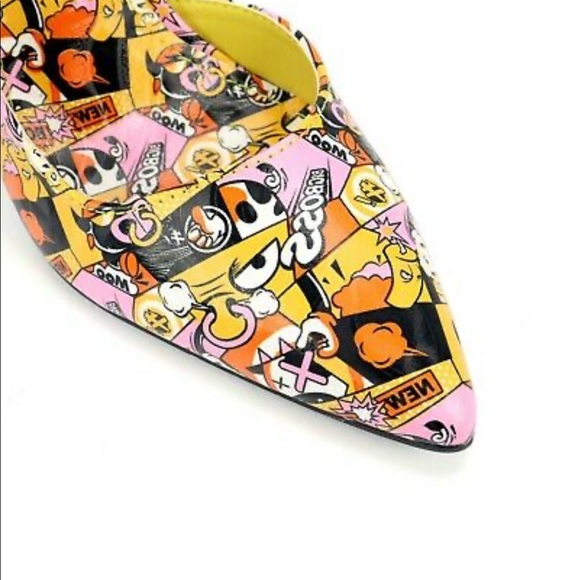 Yellow comic pump - Picture 10 of 10